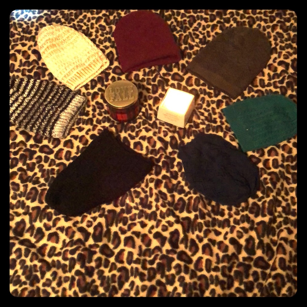 Lot of 7 Winter Hats